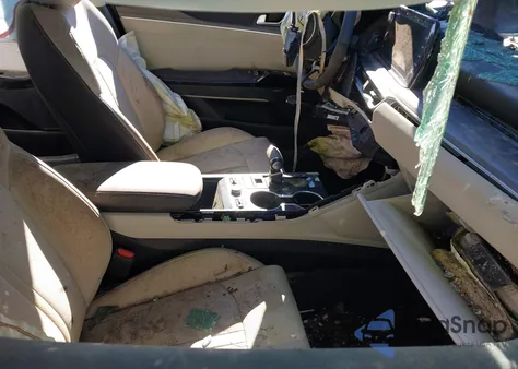 2021 Kia K5 Ex z USA, uszkodzony, nr VIN 5XXG34J20MG002896